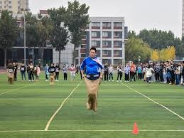 愿无大碍！英冠查尔顿vs朴茨茅斯因看台球迷昏迷不醒腰斩